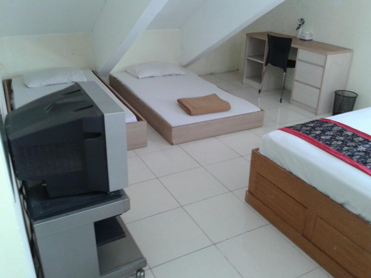 Rumah Tawa - 2 Syariah Bandung